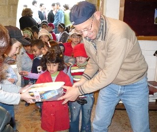 Samaritan Purse Gifts Distributed in JLSS
