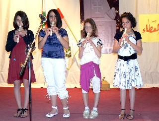 JLSS Girls Playing the Recorders